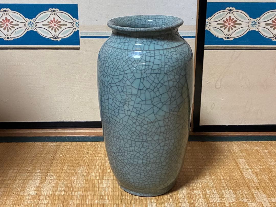相馬焼？ひび割れ模様の青い花瓶 壺 花入 中国？