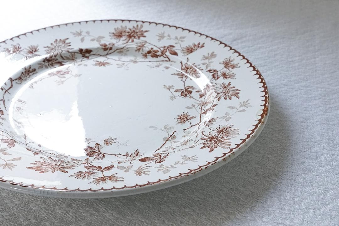 フランス　クレイユモントロー　MIGNARDISE　デザート皿　20.8cm　②