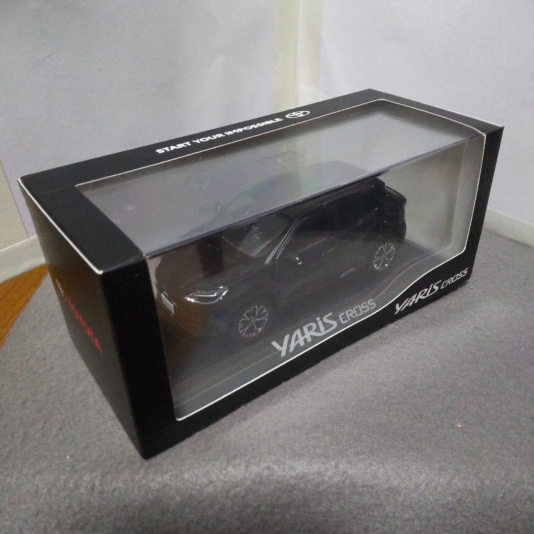 ☆ 1/30 非売品 【未開封】トヨタヤリスクロス 209カラーサンプル
