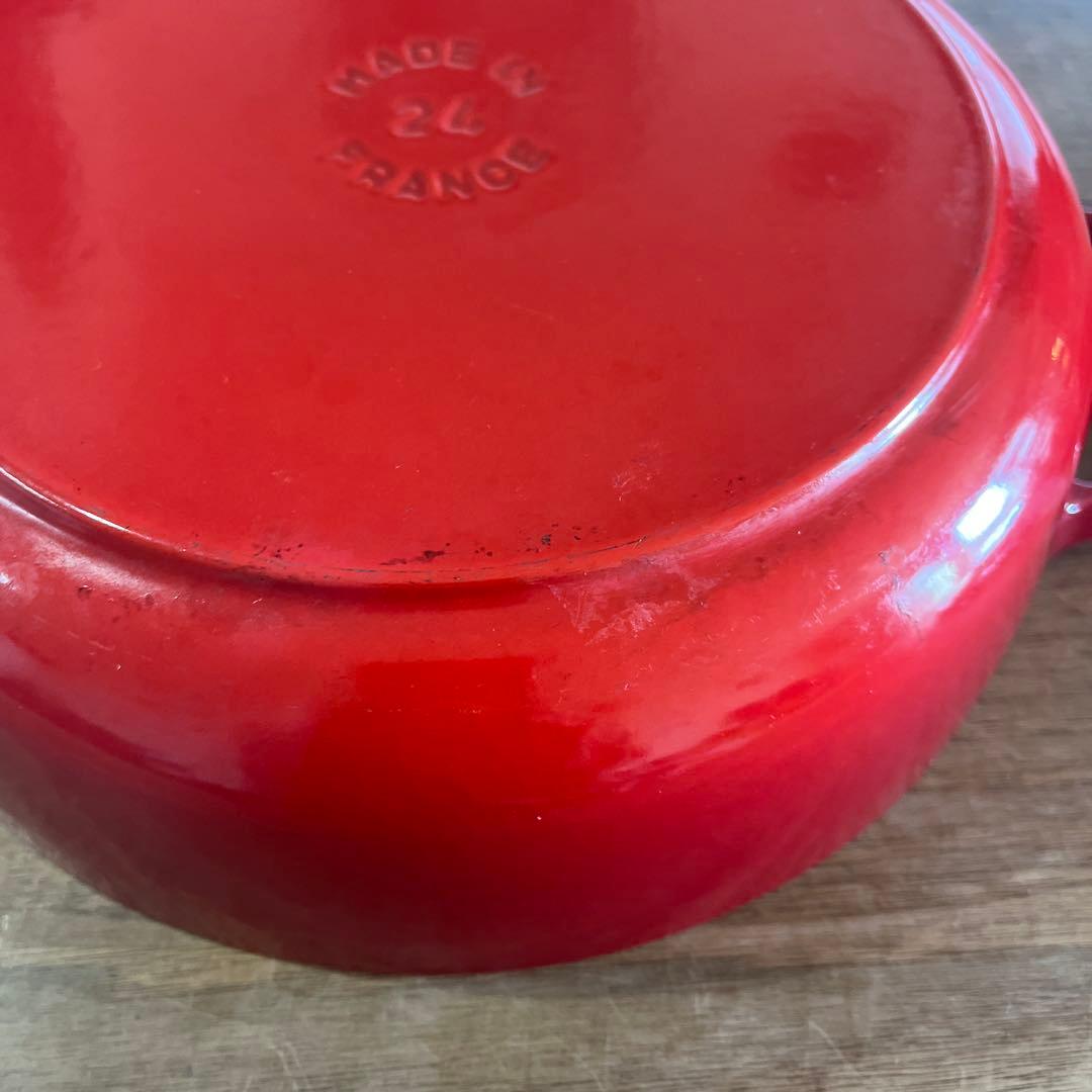staub 鍋　24cm