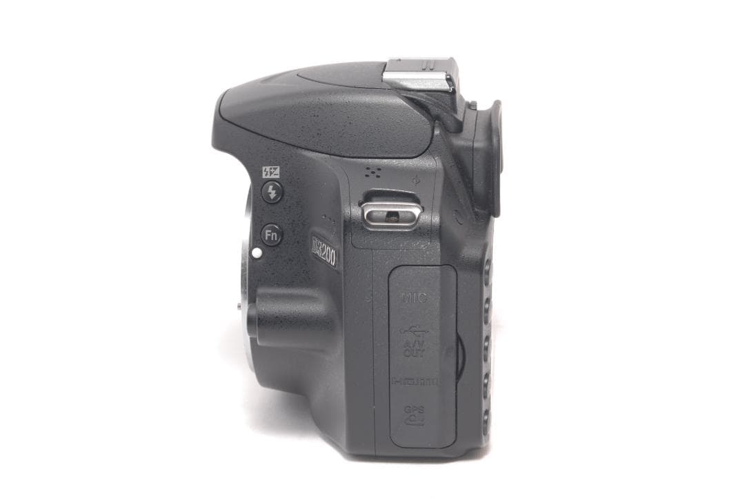 ⭐️手ぶれ補正レンズ⭐️Nikon D3200　ニコン　デジタル一眼レフ