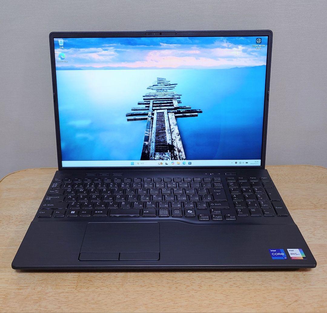 【新品未使用】富士通 FMV AH51/J3 第12世代i7 2025年製