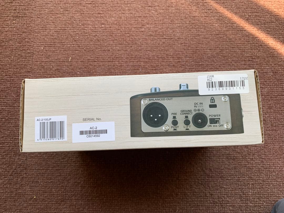 zoom AC-2 アコースティックギターエフェクター