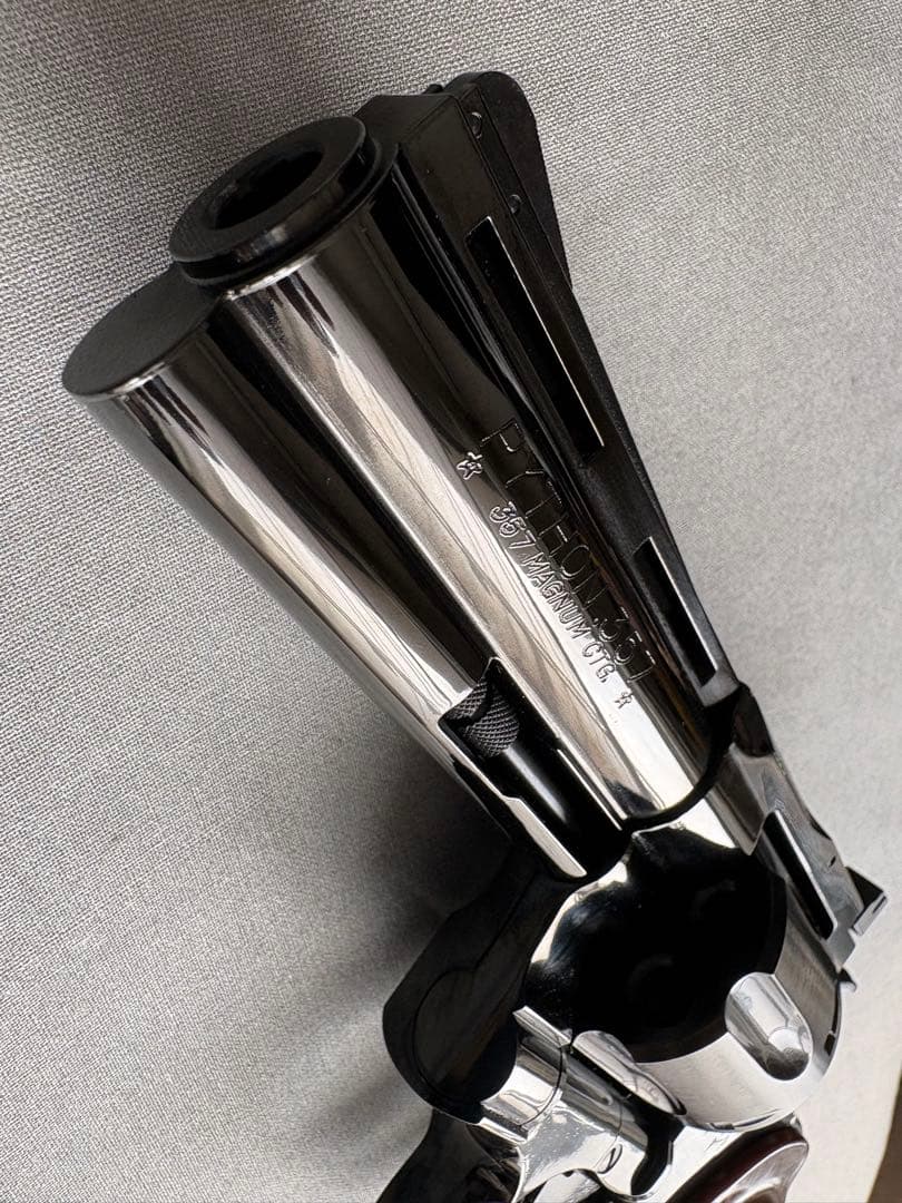 タナカ　コルトパイソン4in ガスガン　スチールフィニッシュ　Rモデル