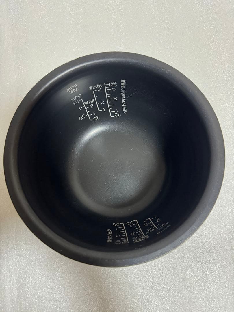 コ*〜様 象印　炊飯器　NW-JW10　極め炊き　圧力IH炊飯器 2021 年製