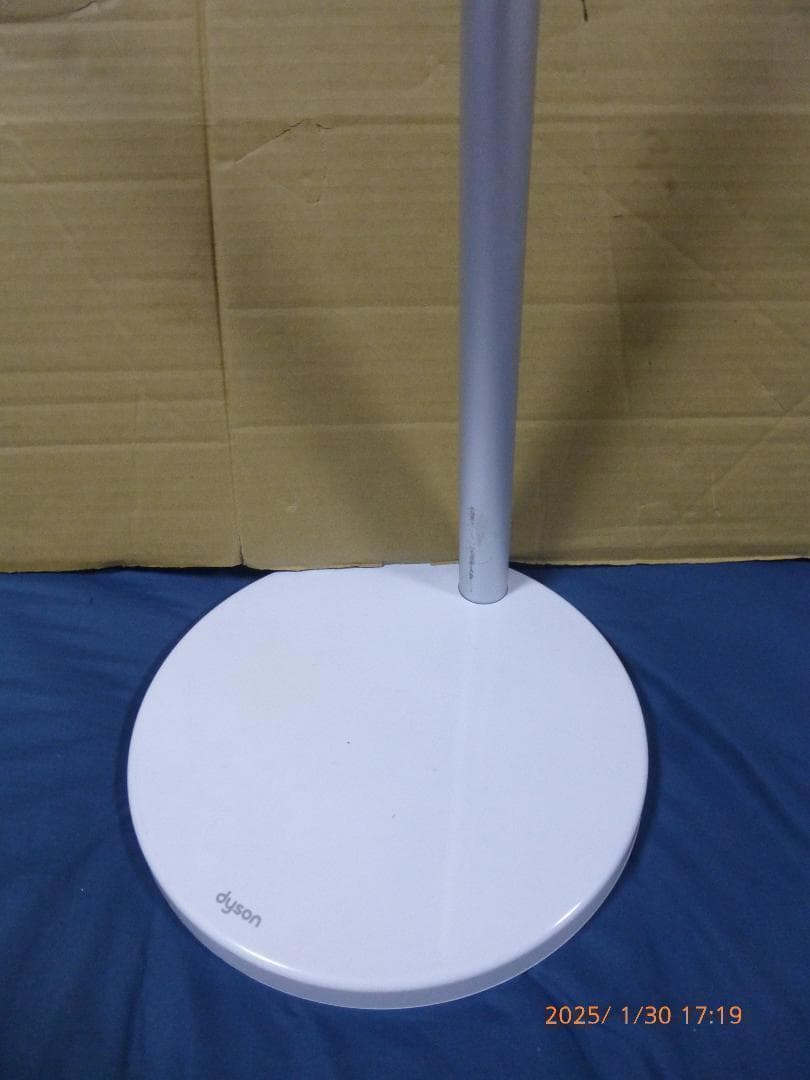 純正フロアドック付属　ダイソンSV18　動作確認済みの美品　エコモード47分
