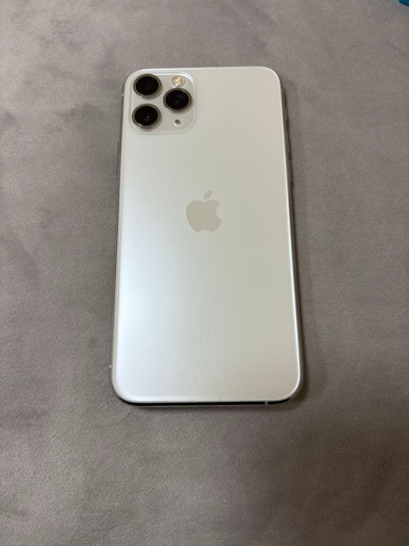 iPhone 11 Pro 64GB SIMロックあり 画面ヒビあり
