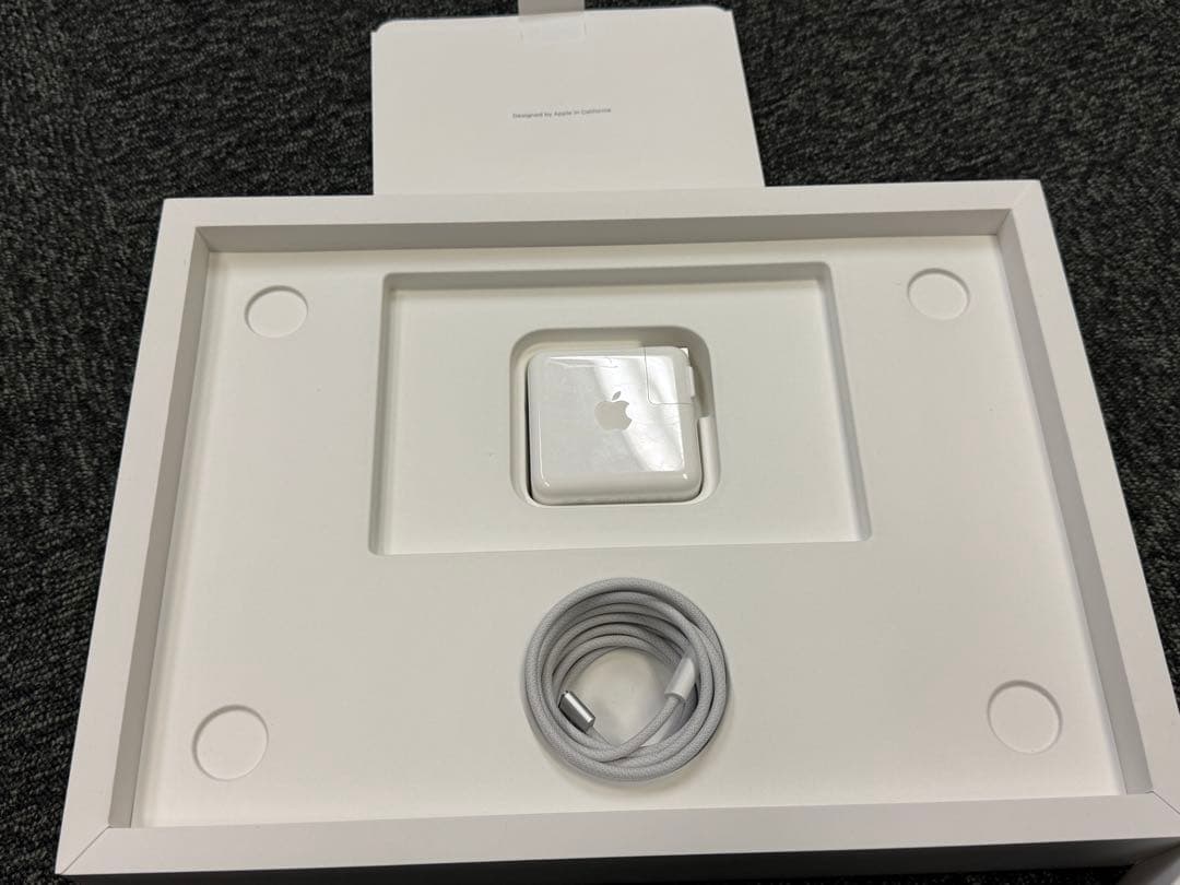 最終値下 MacBook Pro M3 14 8GB 1TB 天面薄キズ動作良