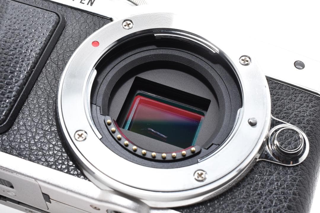 ■ 美品 ■ オリンパス　 OLYMPUS PEN Lite E-PL7 ボディ