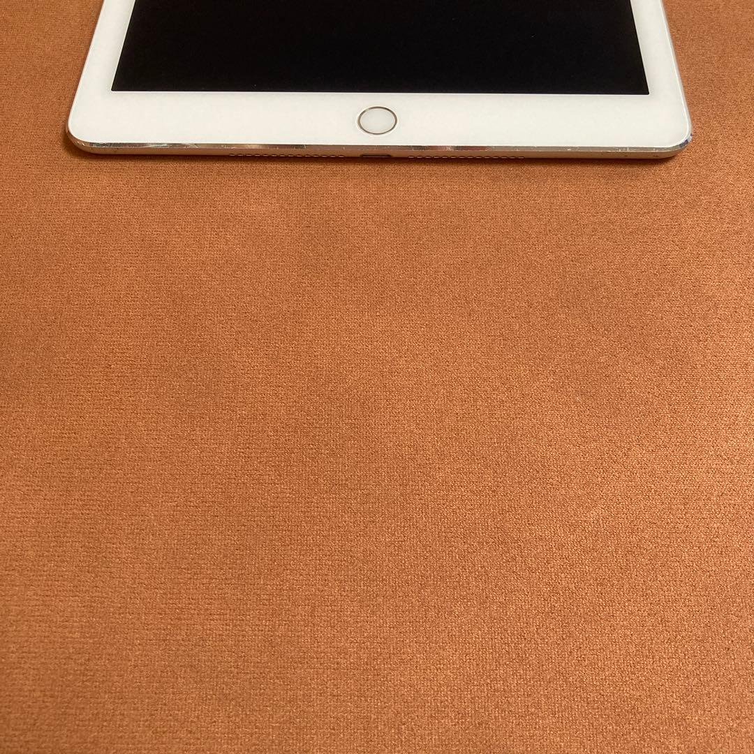 3303【早い者勝ち】電池最良好☆iPad Air2 32GB WIFIモデル☆