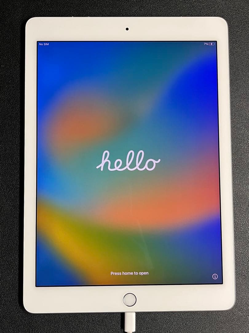 iPad Pro 9.7インチ Wi-Fi+Cellular 32GB シルバー