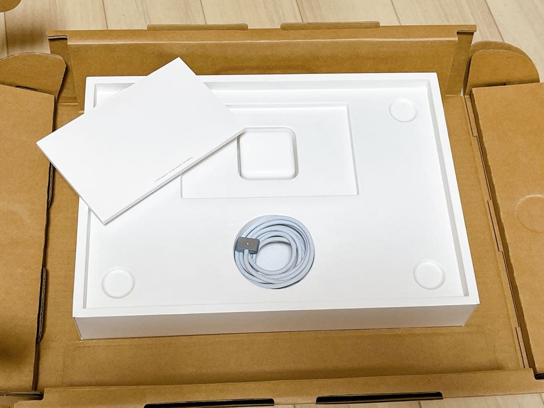 13インチMacBook Air M4 スカイブルー 32GBユニファイドメモリ