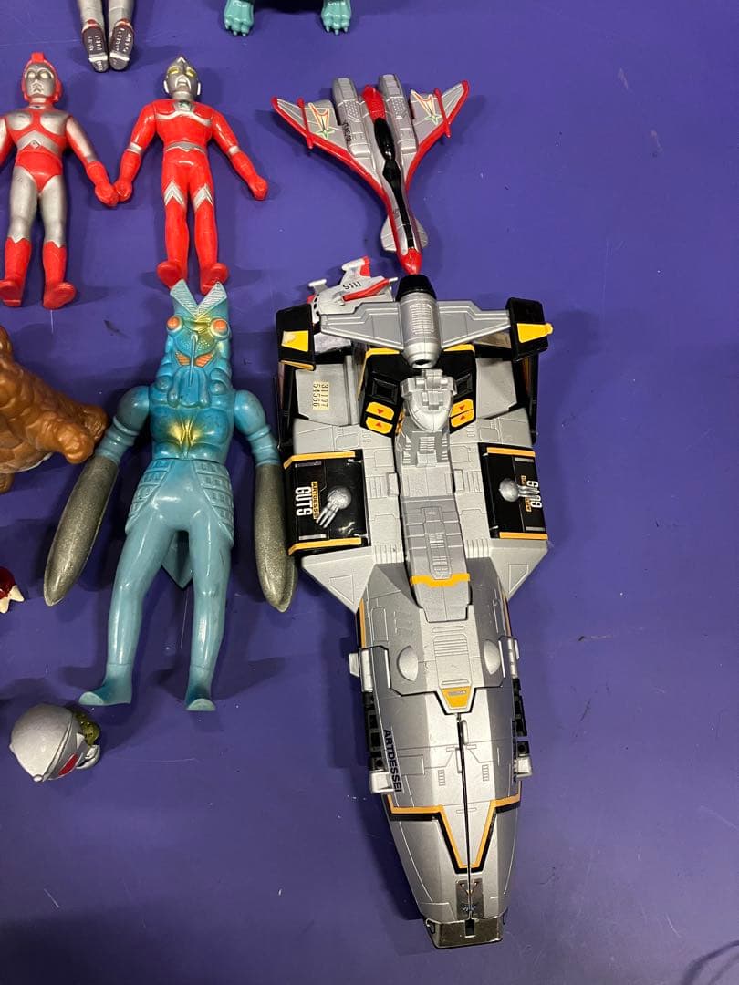 D0204）ウルトラマン/怪獣人形/母艦　など　まとめ売り　約36個セット