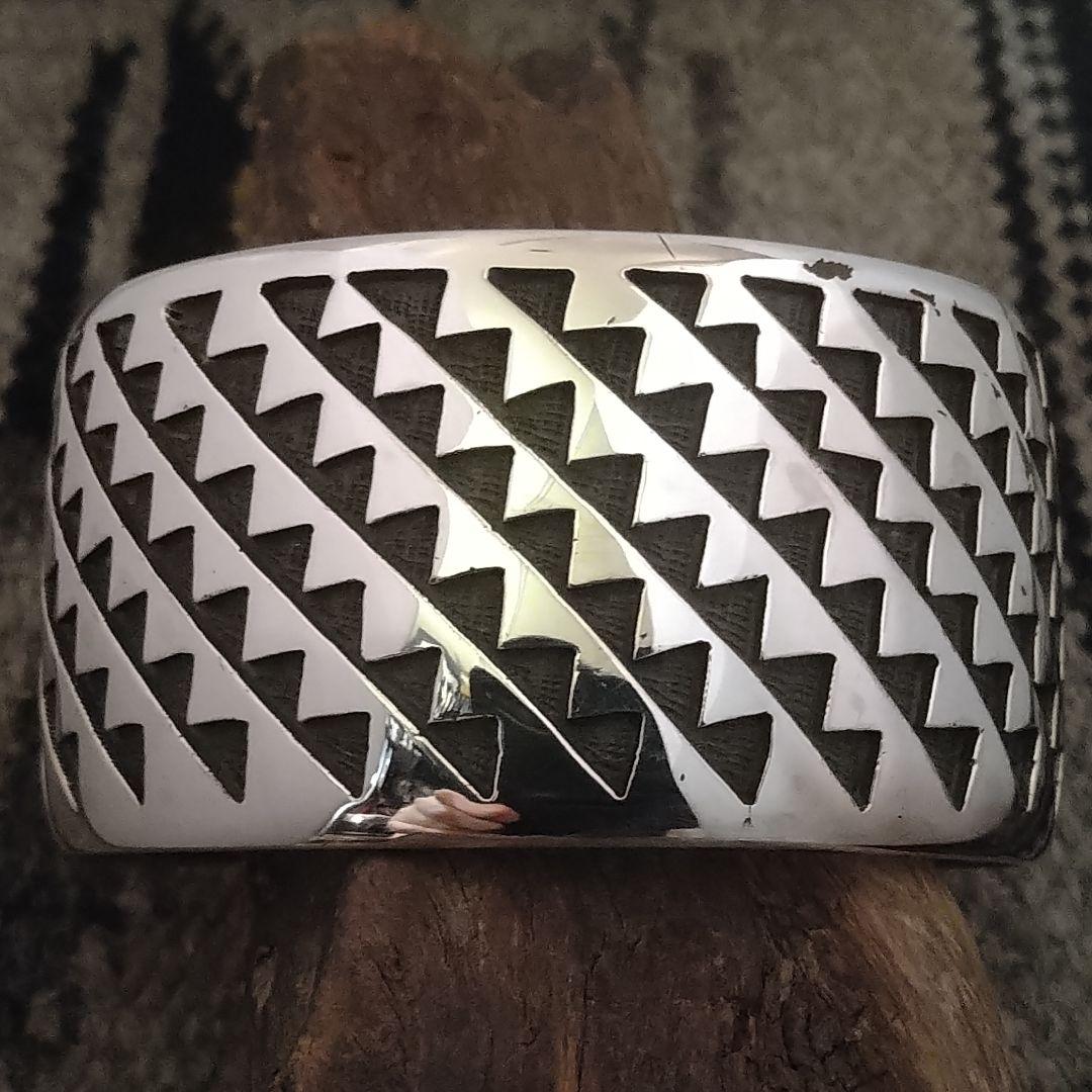 ブレスレット・バングル BERNARD DAWAHOYA Hopi Vintage bracelet
