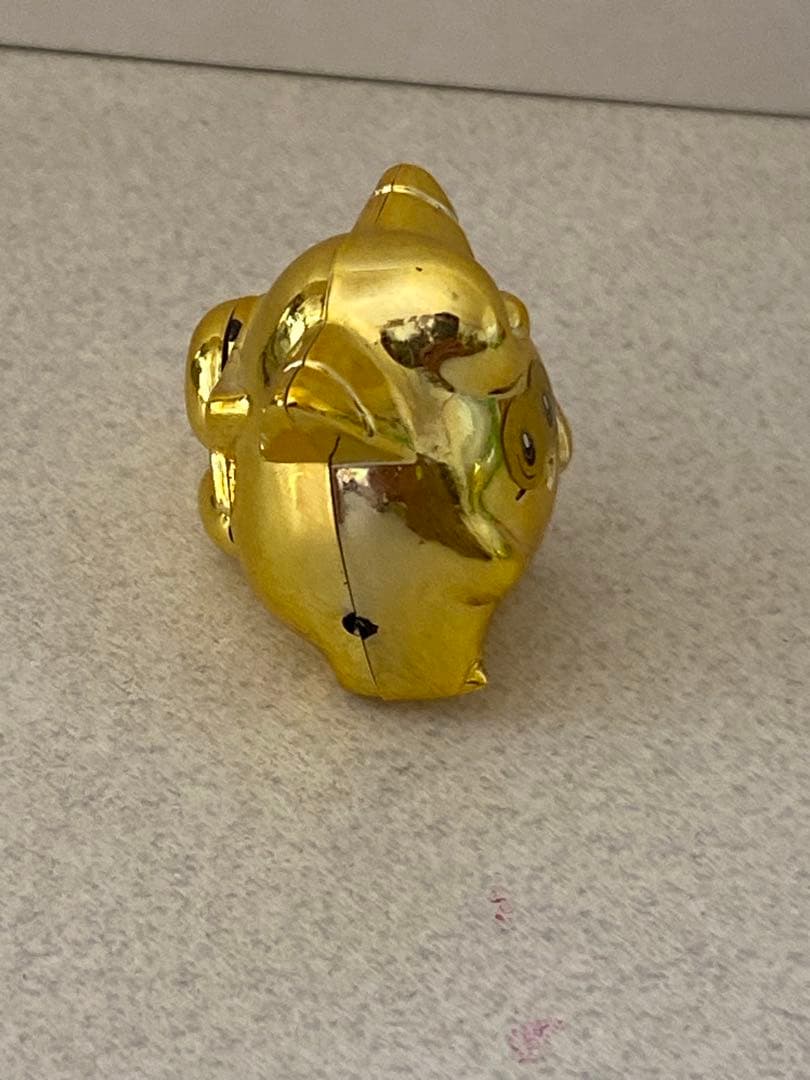 初代　ポケモン　ピカチュウ　ピッピ　カイリュー　サンダー　金色　フィギュア　レア