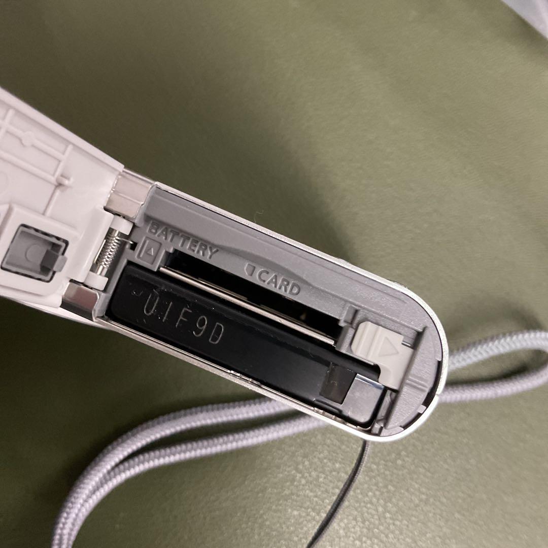 F7916 パナソニック　LUMIX DMC–FX66 デジタルカメラ