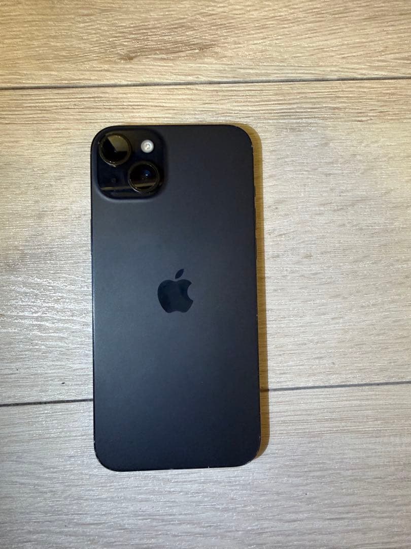 Apple iPhone 15 Plus 128G ブラック　本体