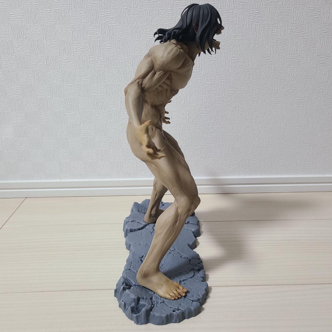 一番くじ　進撃の巨人　エレン巨人フィギュア