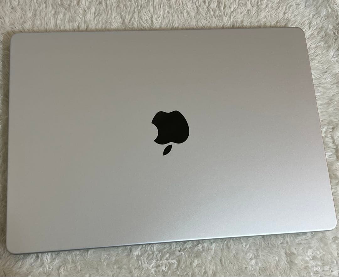 ★MacBook Pro M1 Max32GB/512GB 2021 シルバー