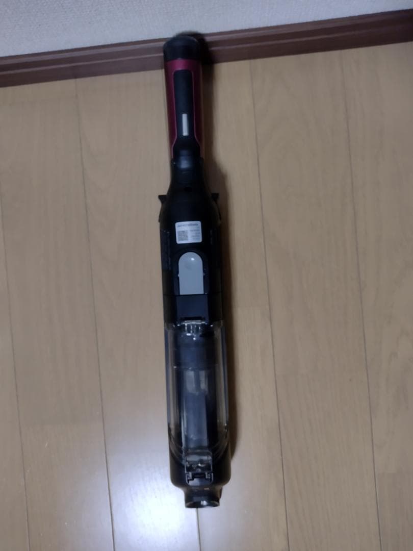 シャーク★コードレスクリーナー★CS200JRD★バッテリー新品と同等