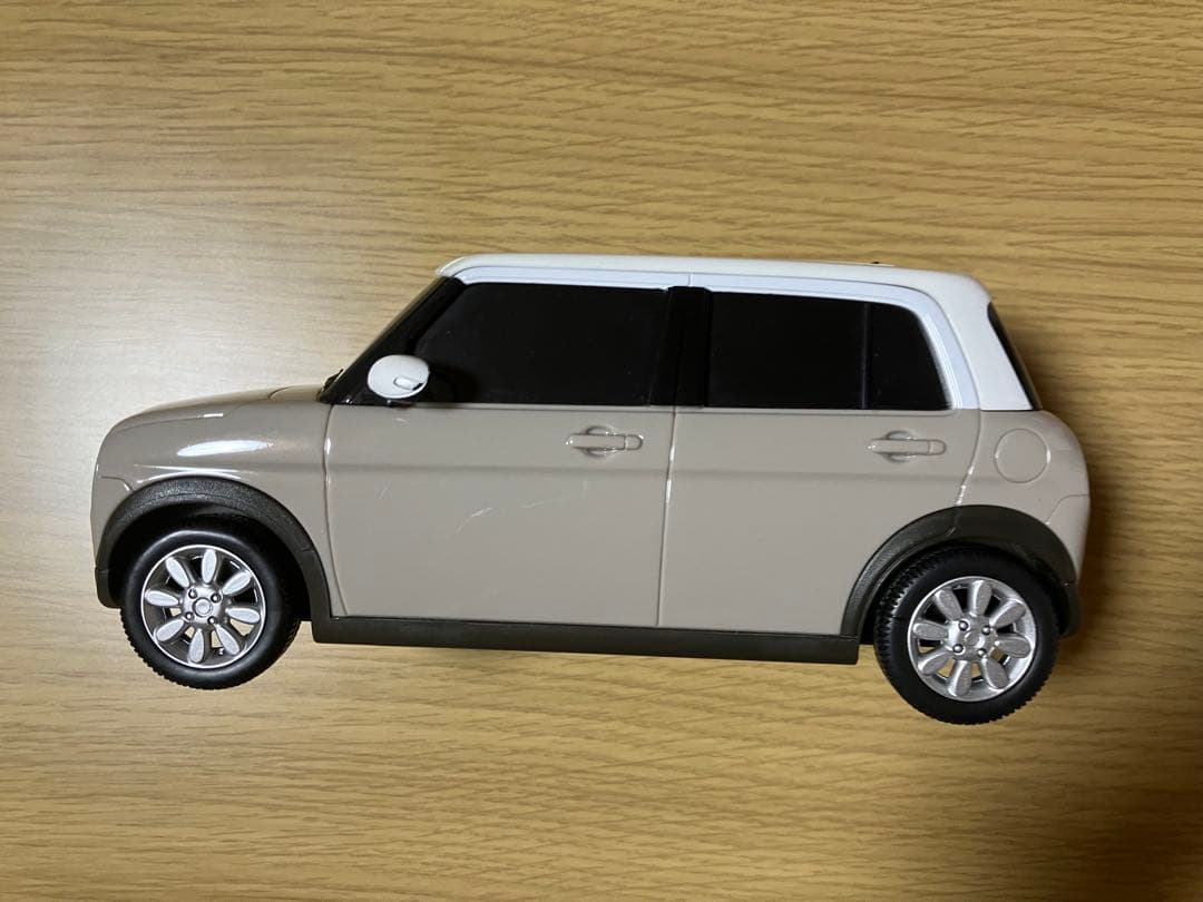 スズキ☆アルトラパン　カラーサンプル　非売品　ミニカー　ベージュ　ツートン