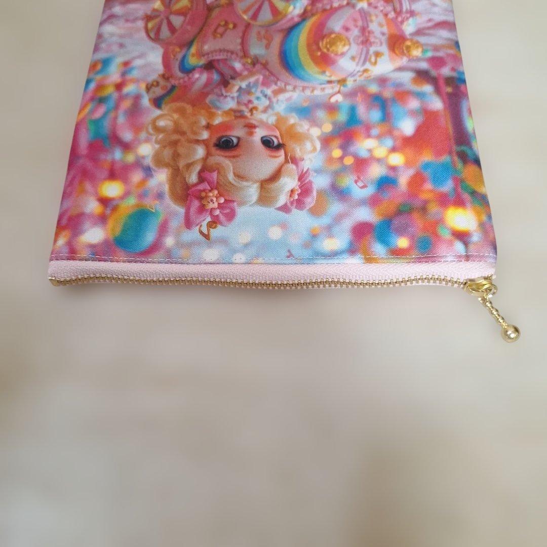 可愛いパネル生地　ハンドメイド　まちなしバッグ　フラットポーチ