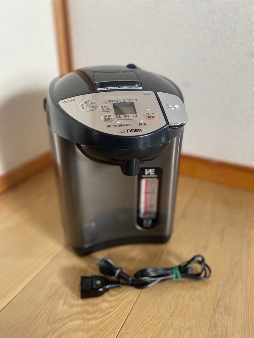 【美品】タイガー 電気ポット PIK-KS22K ブラック 2.15Lとく子さん