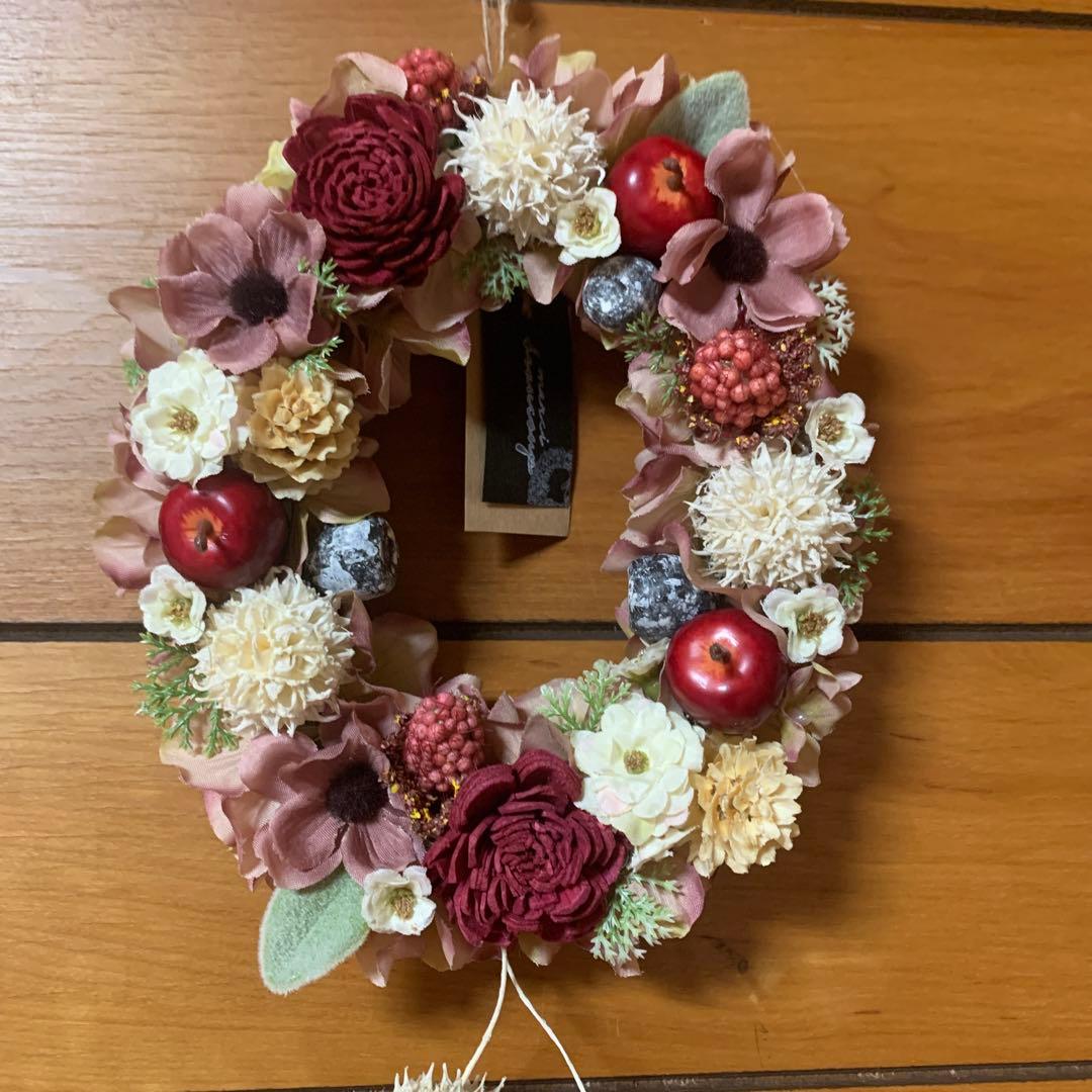 オーバルリース♡ゆらゆらアンバーバームが可愛い♡