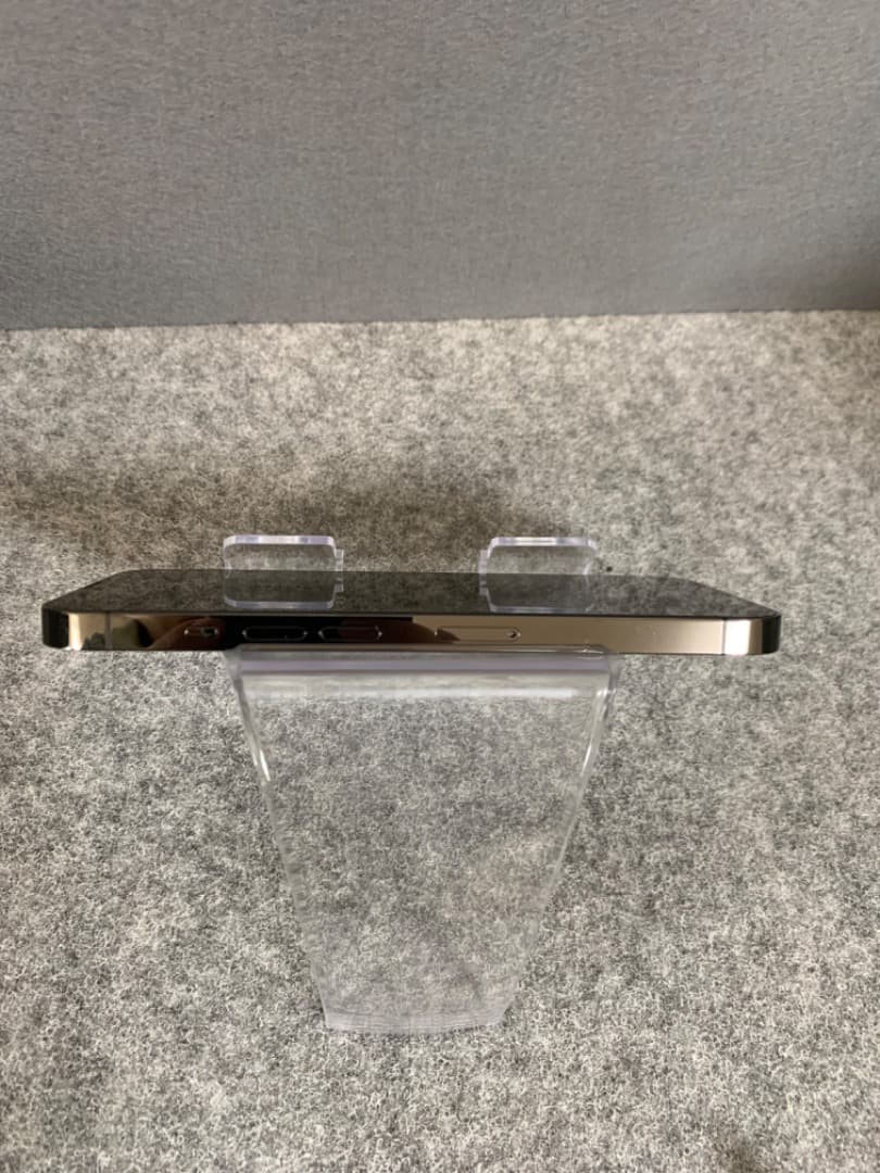 美品 Appleストア版 SIMフリー iPhone13 Pro 512GB