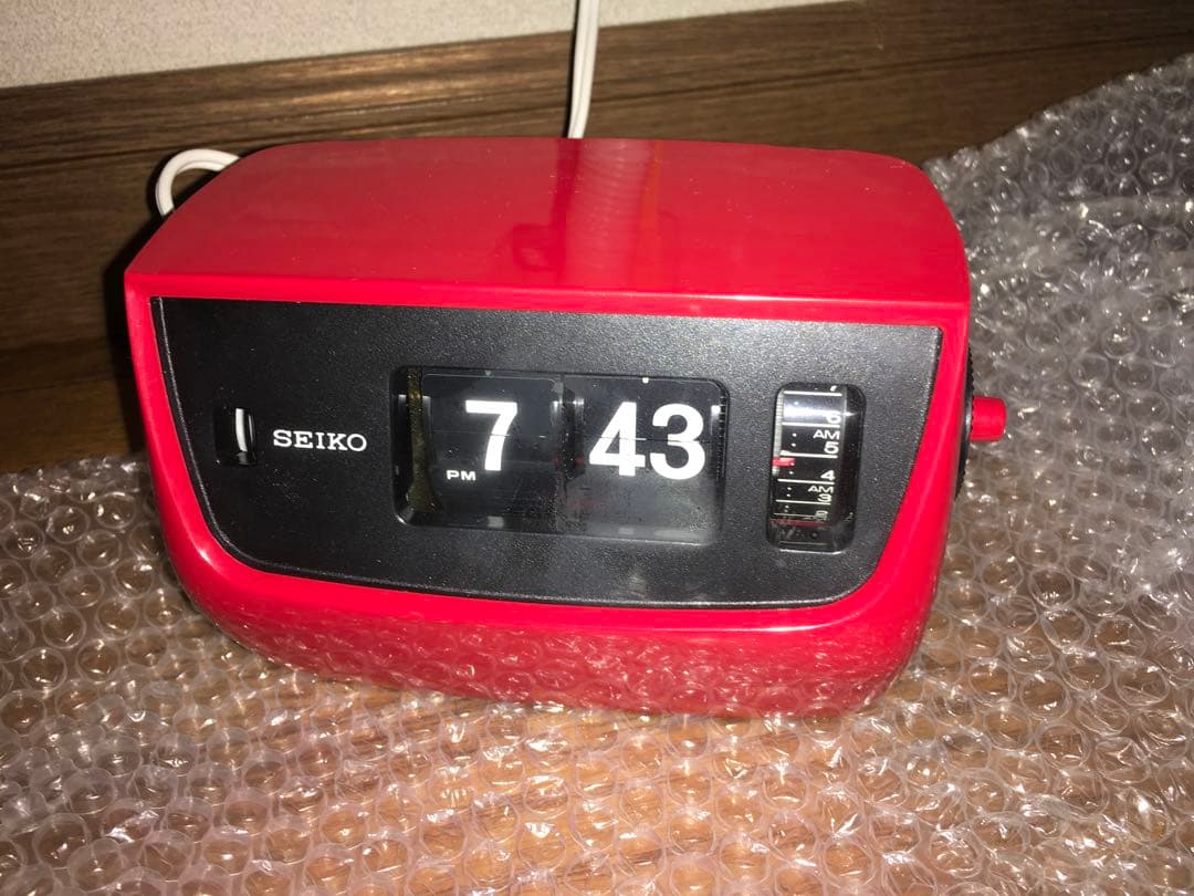 【新品未使用品】SEIKO ぱたパタパタ時計　SDA504 赤色