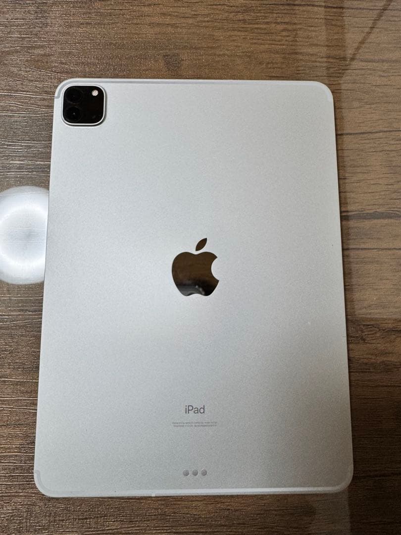 iPad Pro 11インチ 128GB シルバー セルラー au