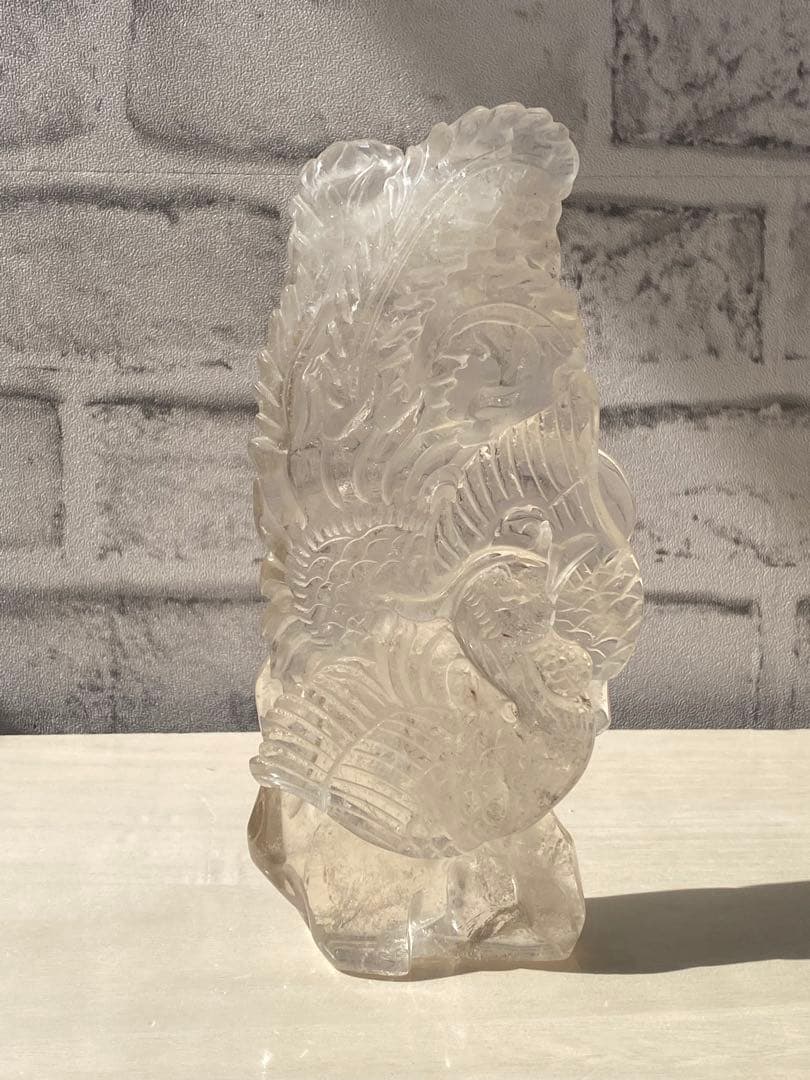 水晶 彫り物 鳳凰 縁起物 天然石 パワーストーン