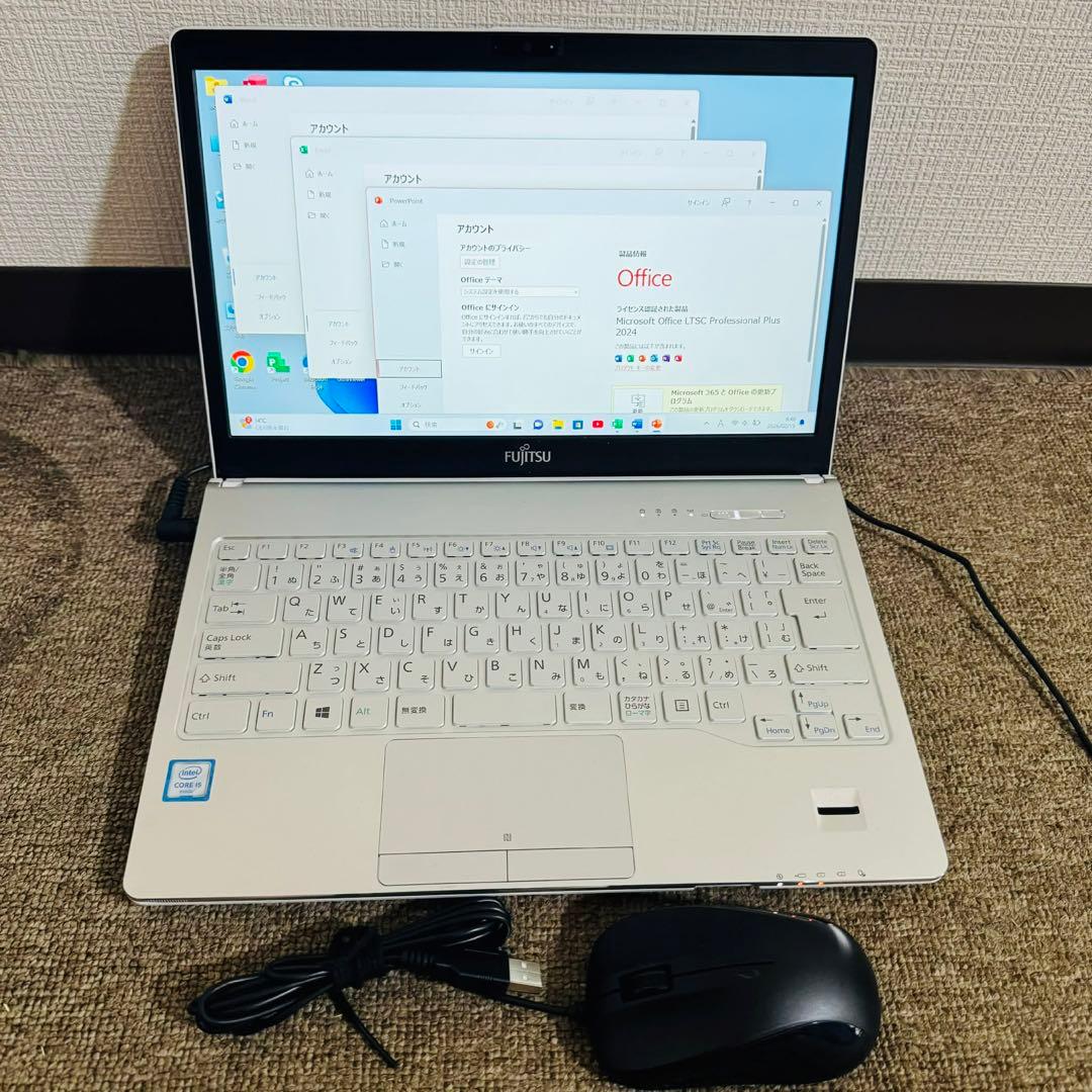 S247 富士通ノートパソコン i5高速コンパクトWindows11オフィス付き