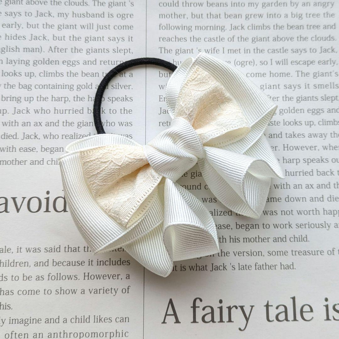 リボン　ヘアゴム♡riana ribbon♡レースリボンホワイト♡ハンドメイド