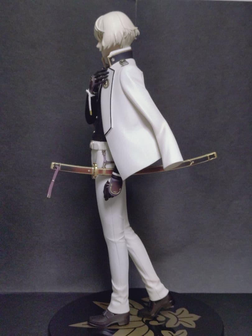 刀剣乱舞 髭切 1/8 スケール フィギュア 開封済み