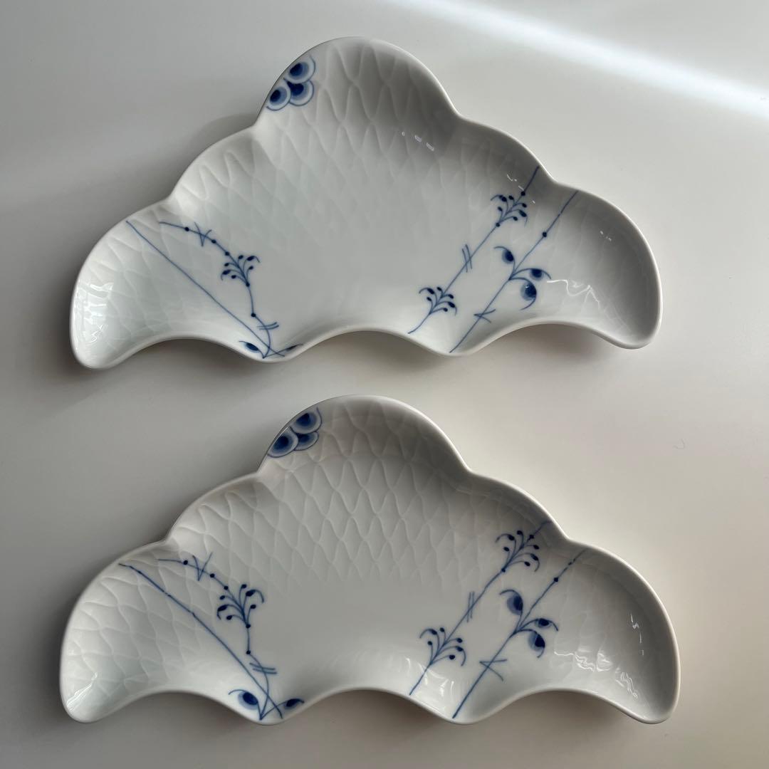 廃番♡希少 ロイヤルコペンハーゲン ブルーパルメッテ クレセントディッシュ 2枚