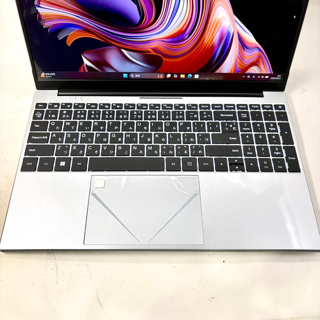 使用数時間の新古品！高性能Ryzen 7 5700U 16GB オフィス