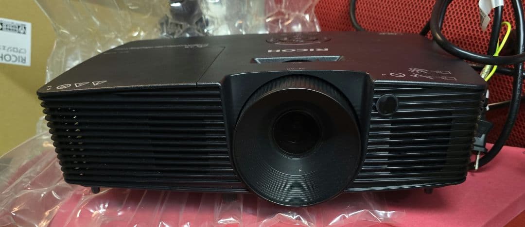 RICOH PJ K111 プロジェクター