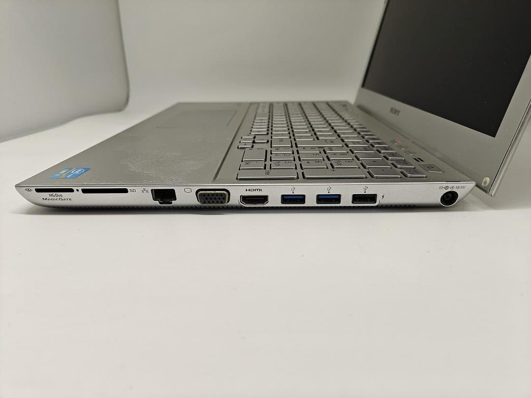 【SONY】高性能 Core i7/SSD128GB ノートパソコン D6