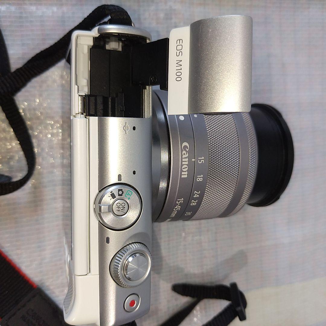 Canon キヤノン EOS M100 ボディ ホワイト 本体　レンズ