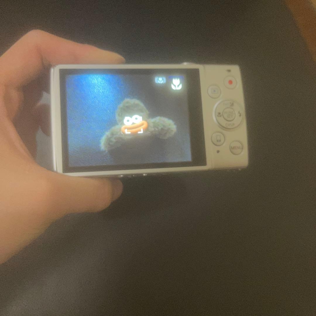 Canon ixy 630 シルバー　デジカメ