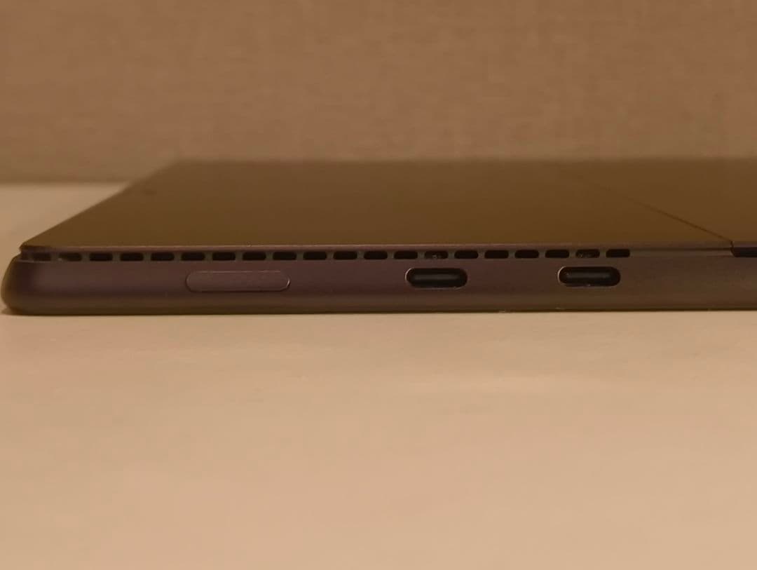 Microsoft Surface Pro 8 本体 + キーボード + マウス