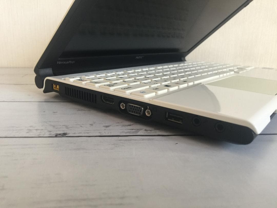 NEC PC-VK20HHZ 13.3型/8G/DVD/Office/win11