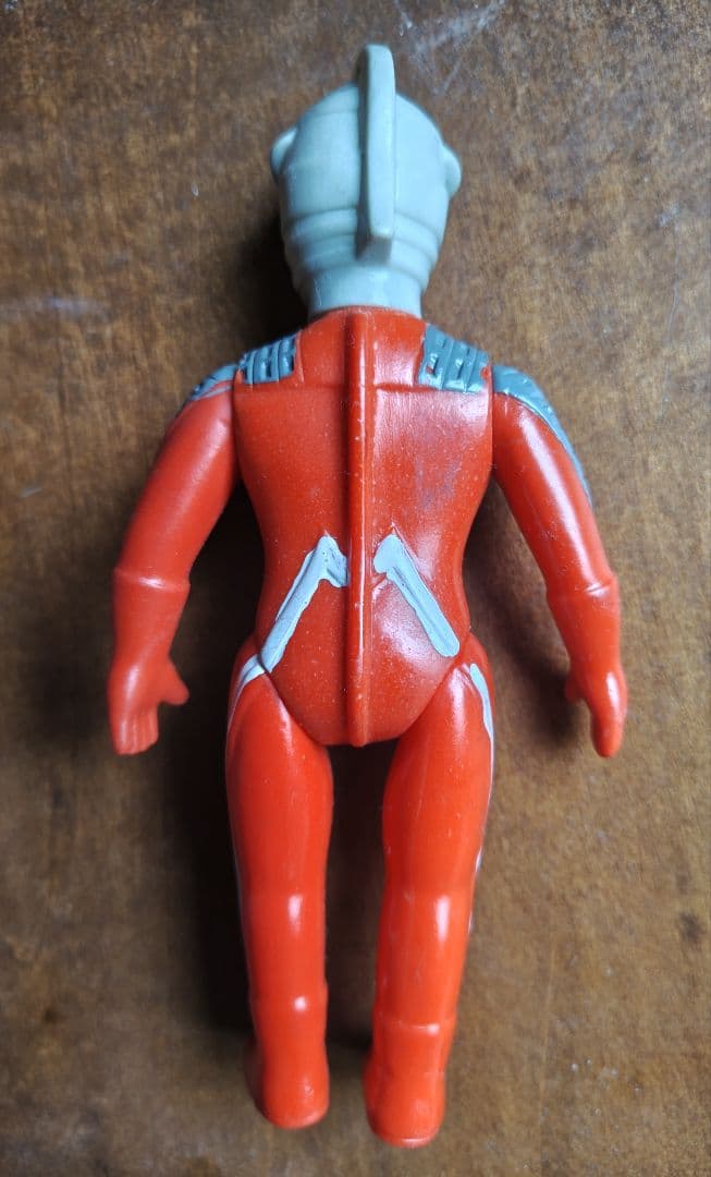 ウルトラセブン ブルマァクミドルソフビ　キングジョーペダニウムランチャークリア
