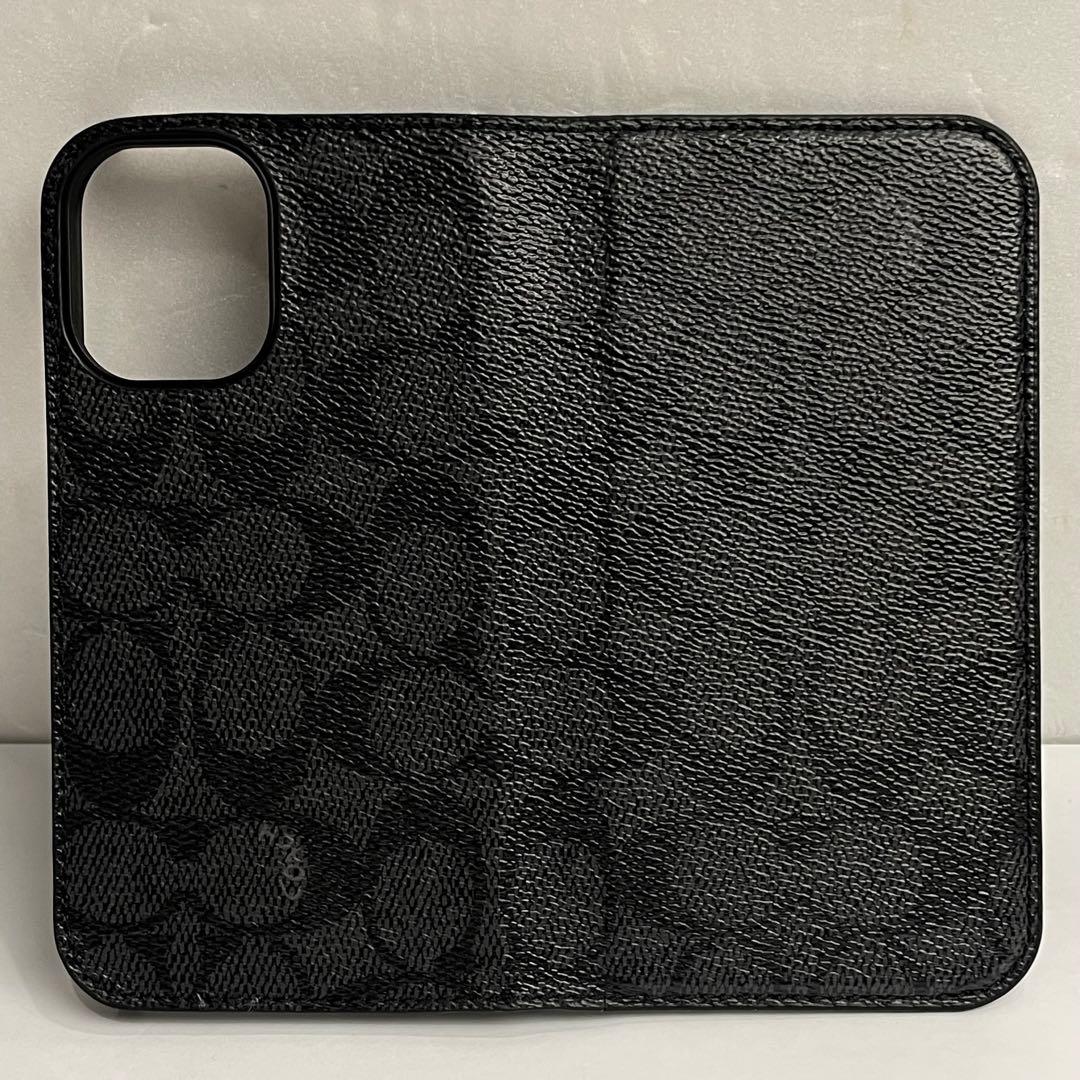 【coach/コーチ】iPhone 2024 （2レンズ）　アイフォンケース