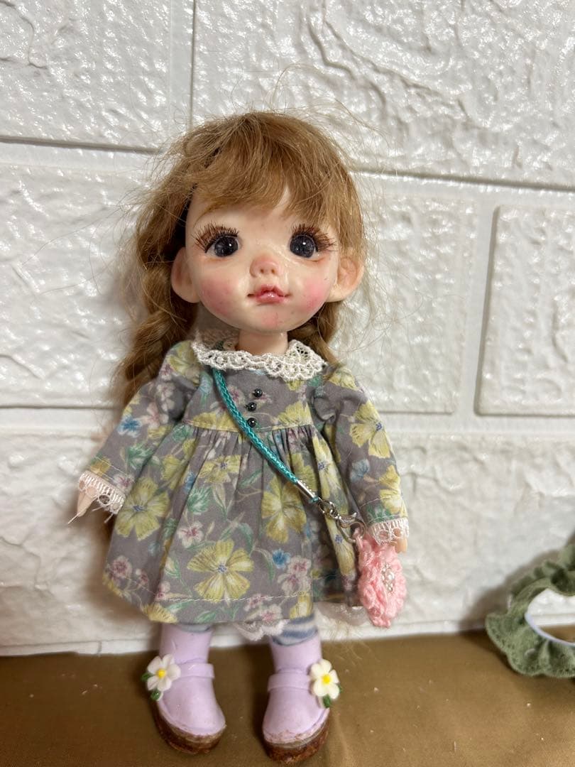 手作り樹脂粘土ドール　 すずちゃんセリアボディ