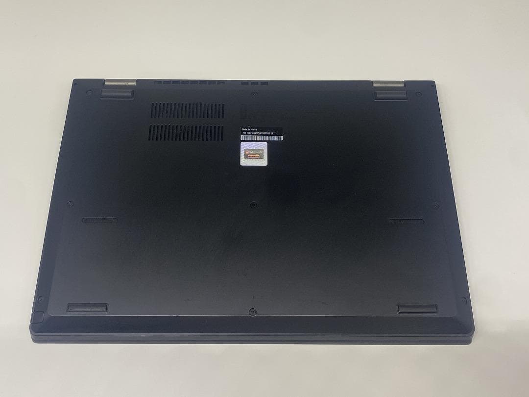 【Lenovo】i3/SSD256GB/8GB/13.3型 ノートパソコン