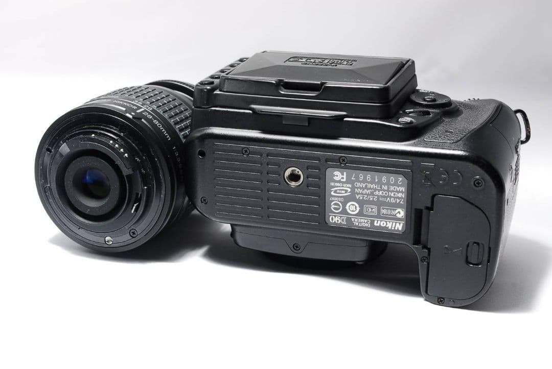♥Nikon D90♥ 到着後すぐ撮れる フルセット 動作良好 高速AF＆連写