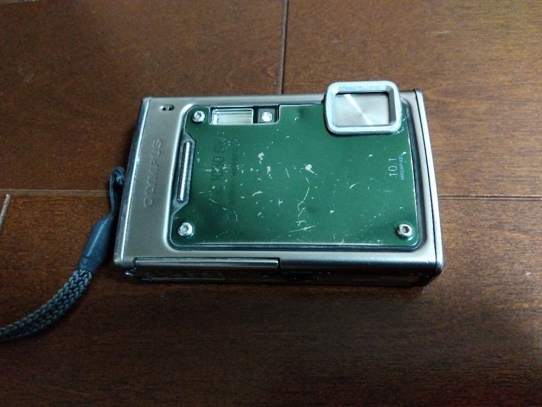 OLYMPUS μ1030SW オリンパス　防水　デジタルカメラ
