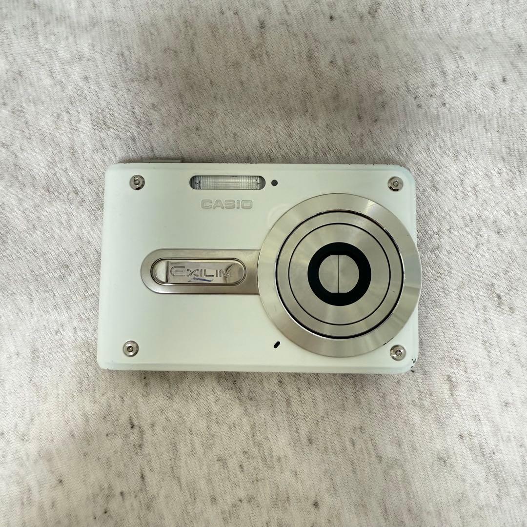 CASIO EXILIM EX-S100 ホワイト
